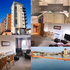  Apartment Seafront Marina View